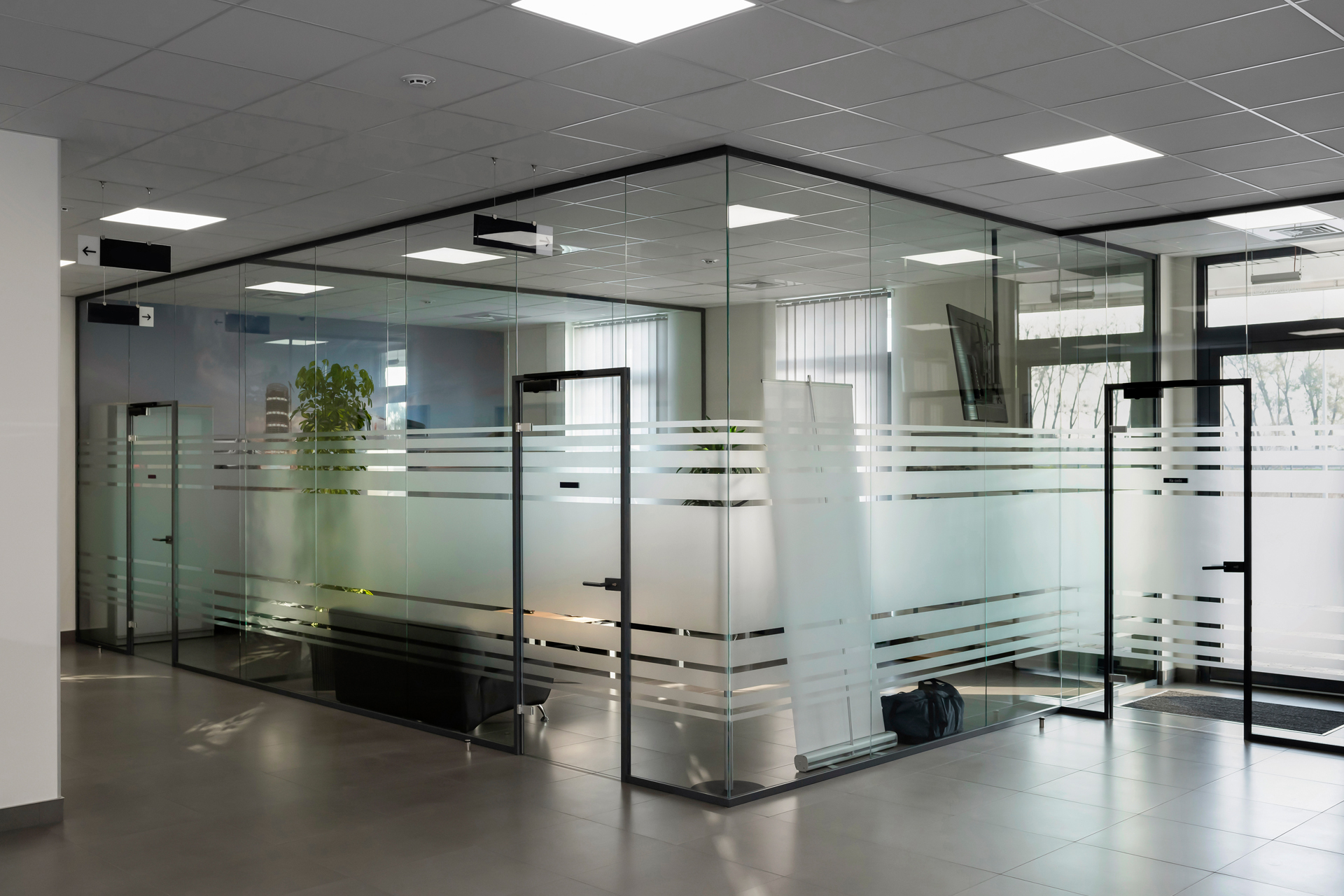 Privacy and Style with Decorative Glass Films in Ahmedabad